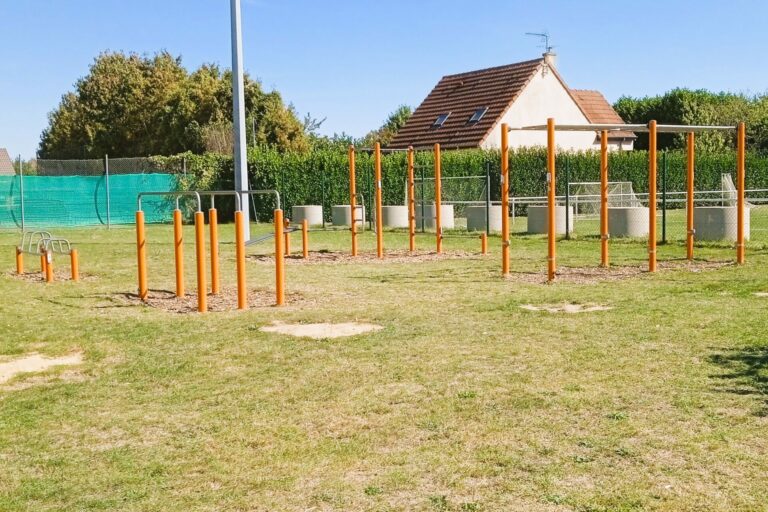 Aire de fitness à Guignes
